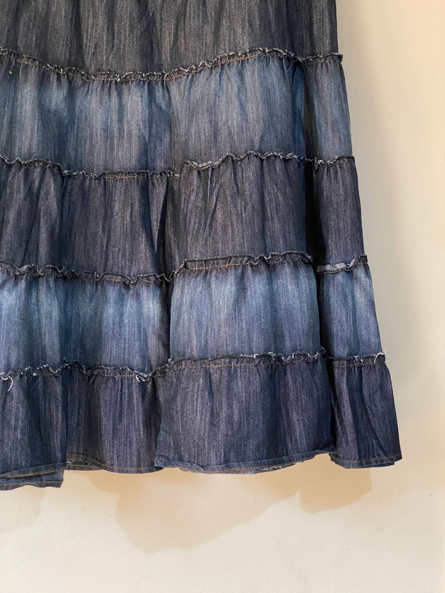 Denim uniqe midi skirt🌟